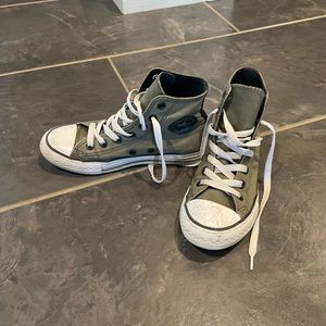 Youth Converse Chucks High Tops